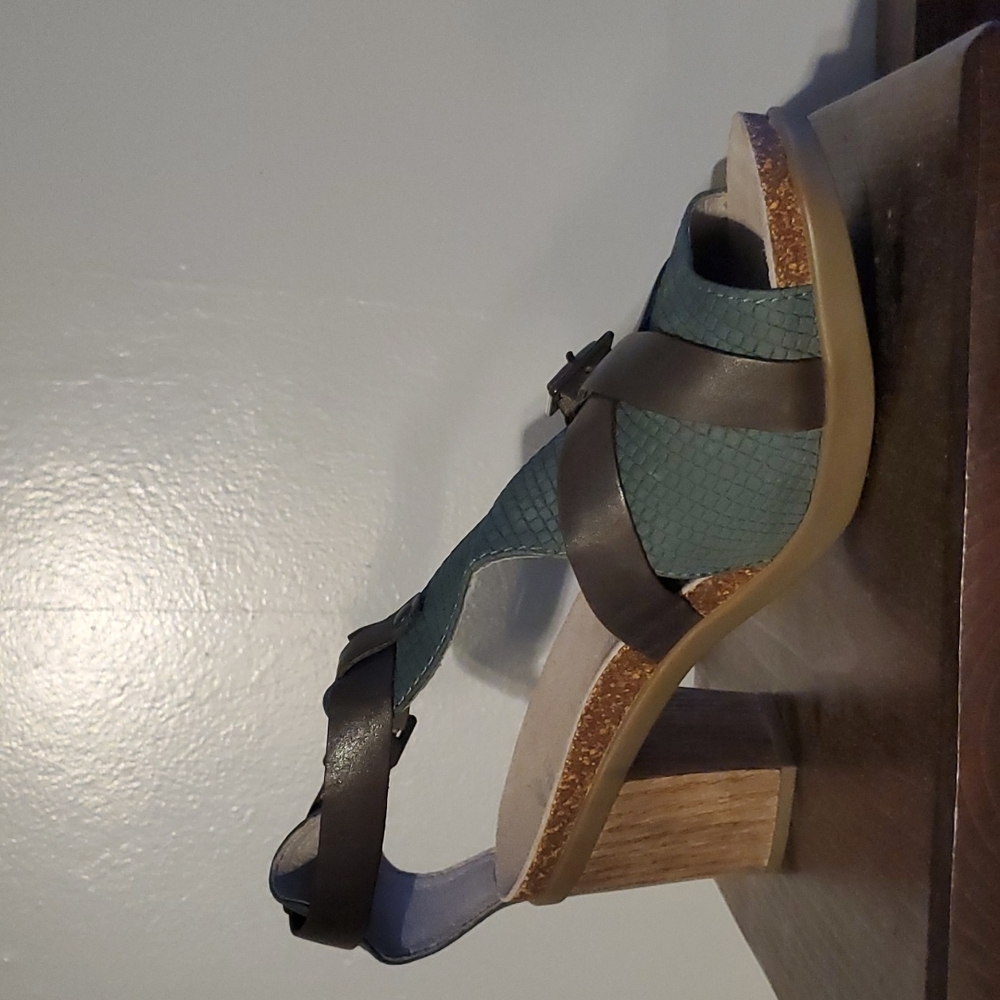 Dansko block heel sandals